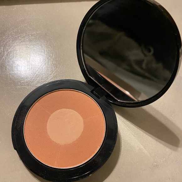 Dimitri James Blush - Picture 3 of 8